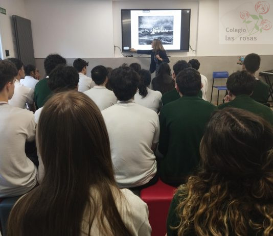 Charla-coloquio de 4º de Secundaria con la autora Rosa Huertas